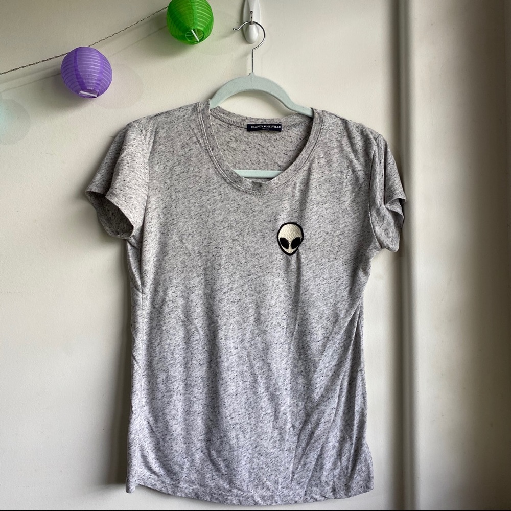 4/$25 Brandy Melville Alien T-Shirt